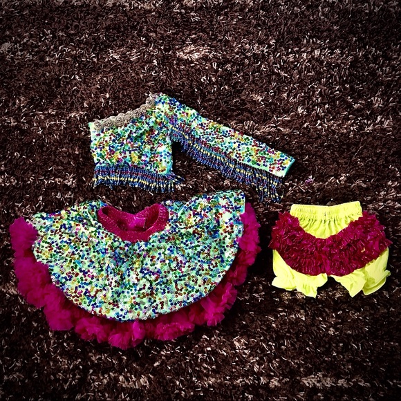 Pageant outfit - Picture 1 of 1